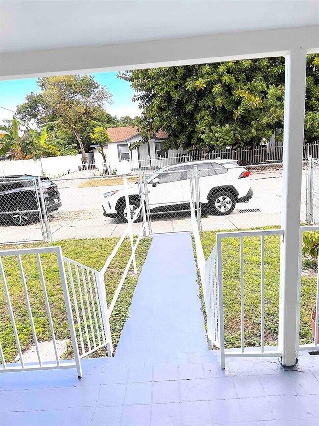 Building Photo - 3101 NW 28th St