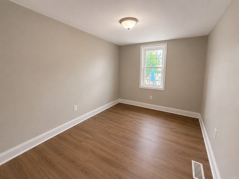 Bedroom 2 - 27 Church St