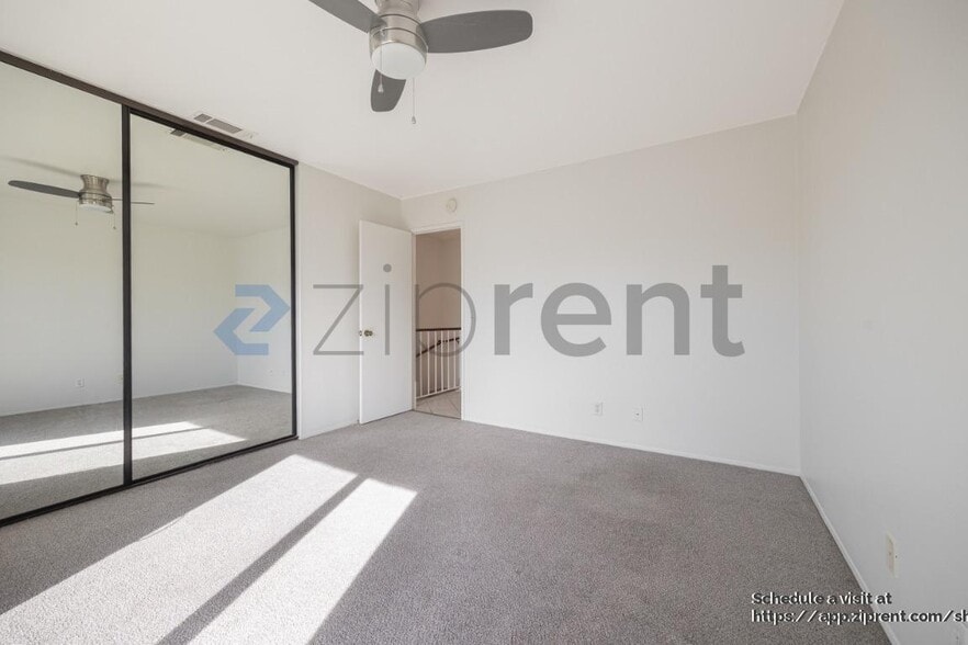 Building Photo - 4517 College Way