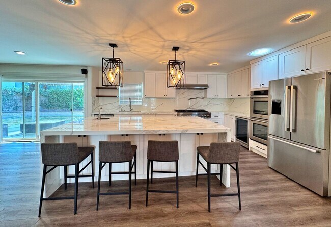 Building Photo - 16419 Bear Meadow Cir
