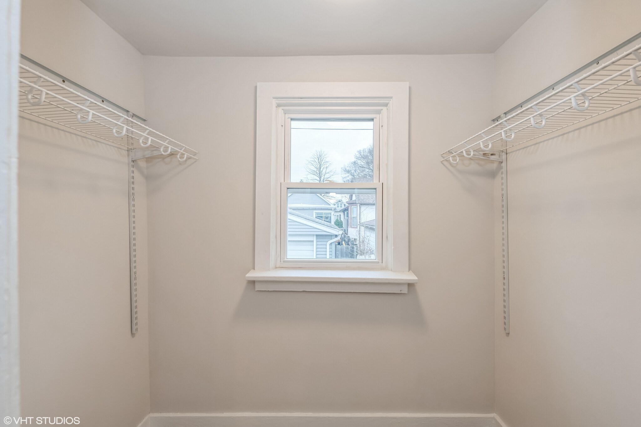 Spacious walk-in closet - 1127 Hannah Ave