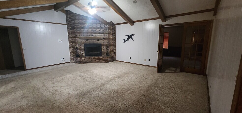 Building Photo - 7805 Farrell Dr
