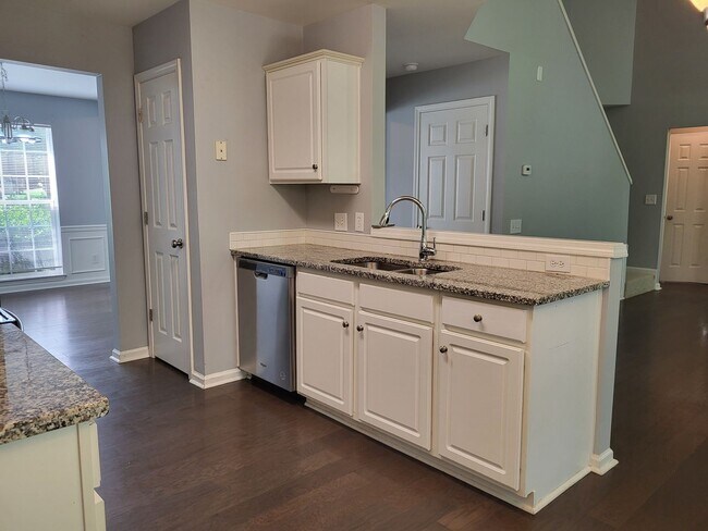 Building Photo - 3 bedroom home in Edindale