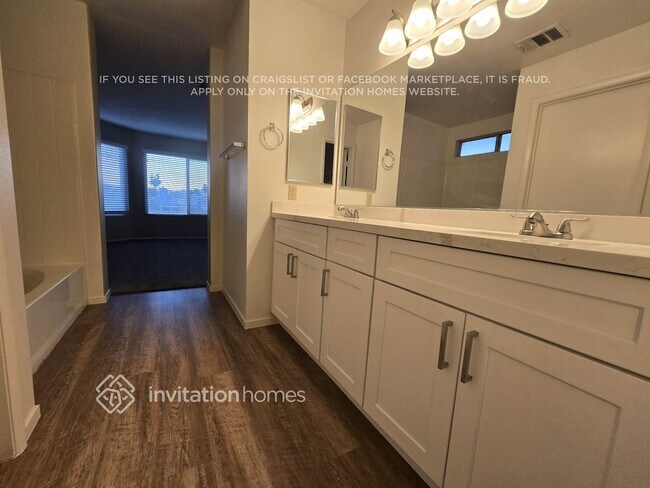 Building Photo - 2191 Arborwood Way