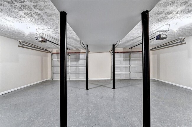 Building Photo - 3372 Cottonwood Ln