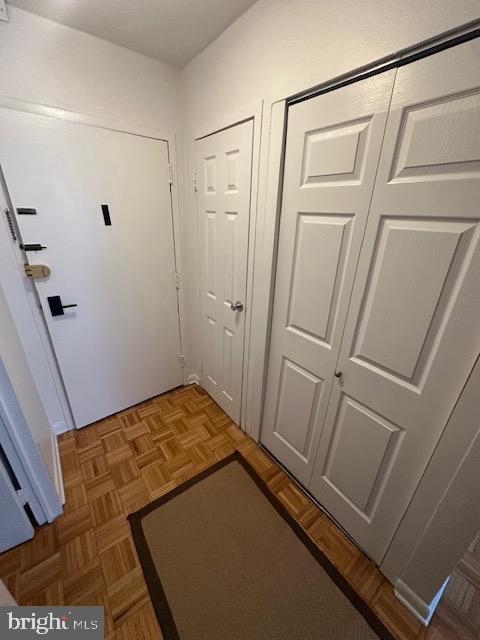 Building Photo - 950-925 25th St NW