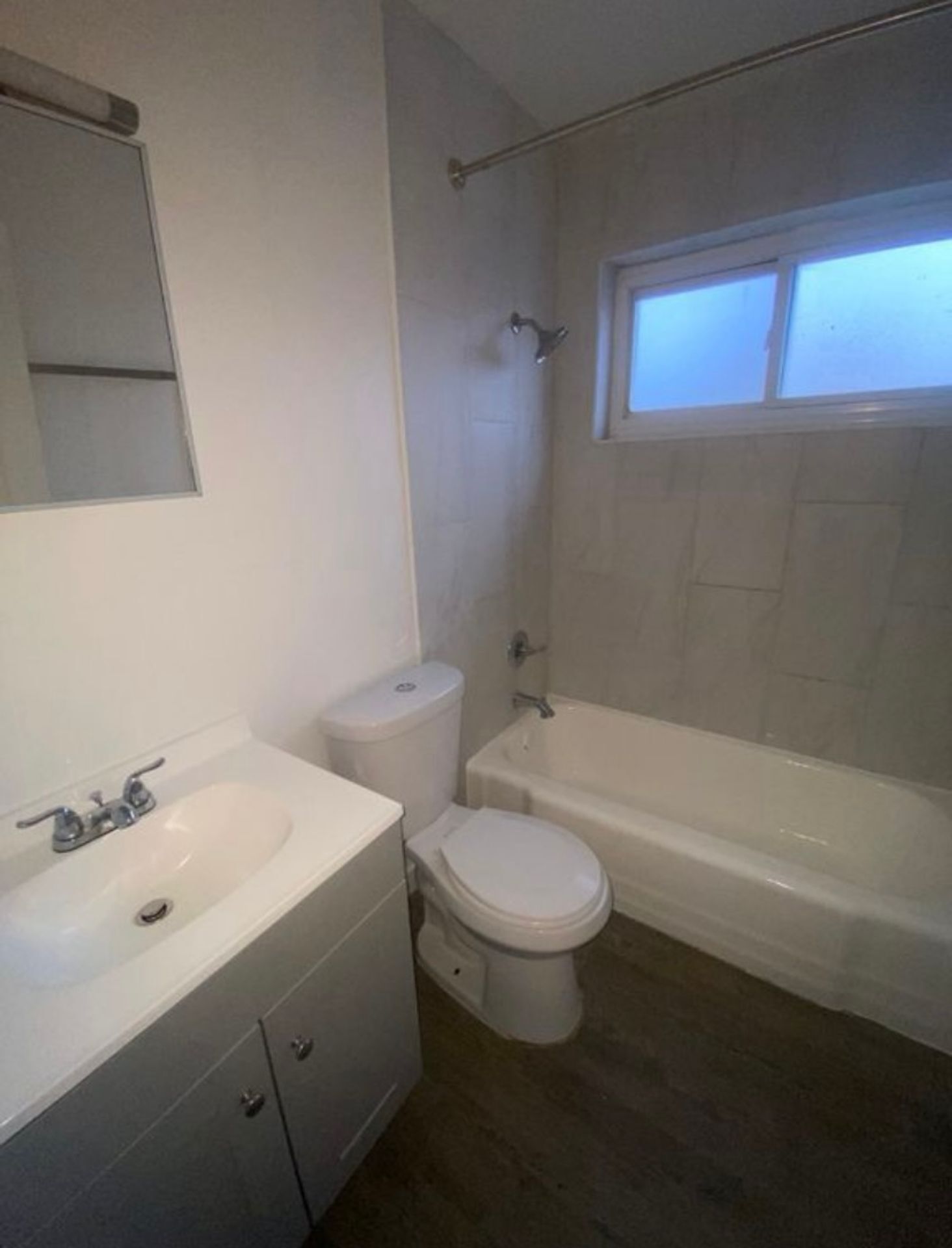 Building Photo - 815C Courtois