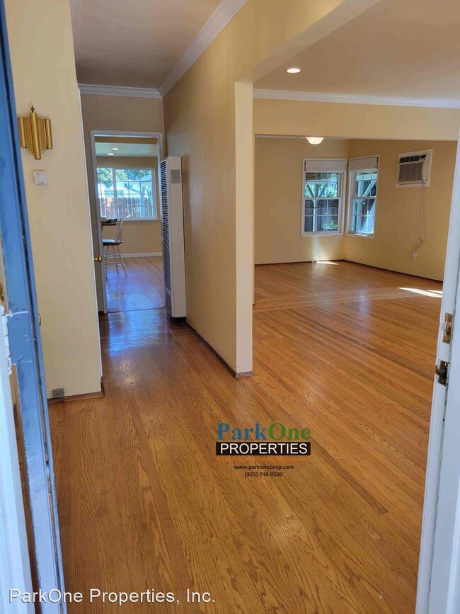 Building Photo - 3 br, 1.5 bath House - 3272 Sun Valley Avenue