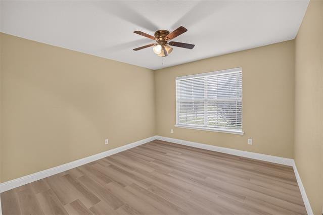 Building Photo - 2215 Splendor Ct