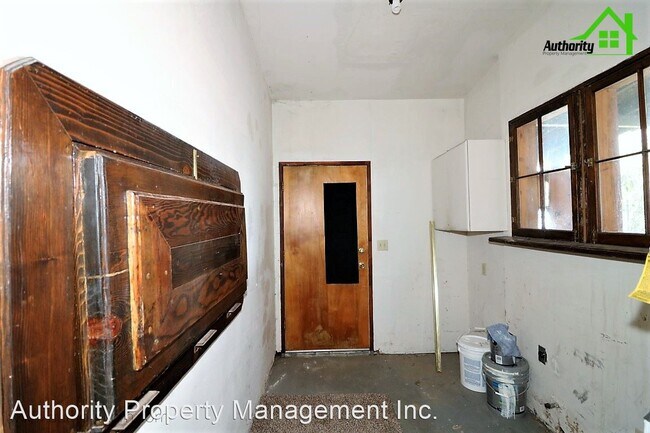 Building Photo - 3 br, 2 bath House - 3194 Veda Street