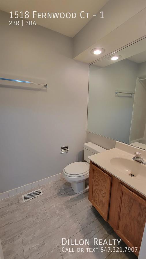 Building Photo - 1518 Fernwood Ct