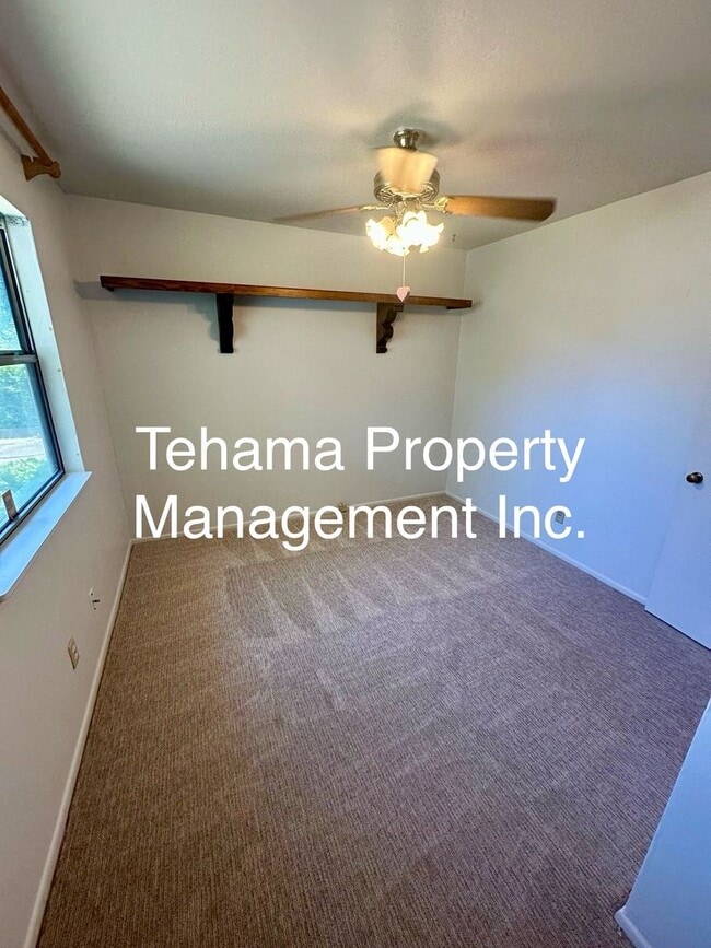 Building Photo - 3 bedroom 2 bath Home in the Forward Addit...