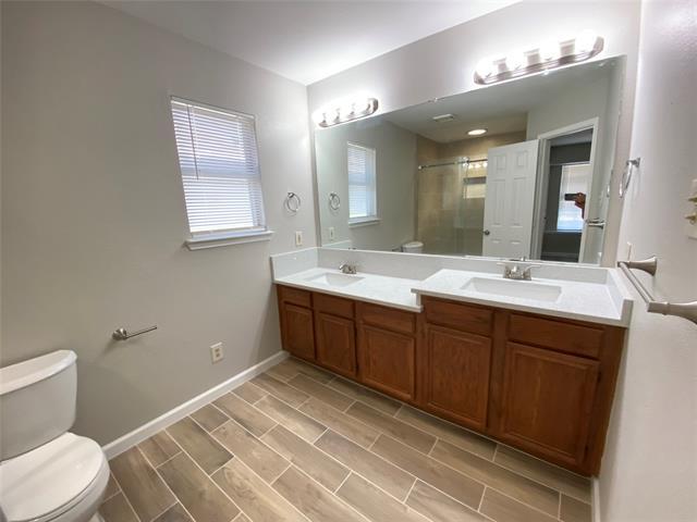 Building Photo - 1535 Collin Dr