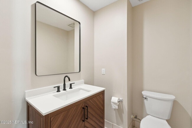 Building Photo - 455 Selva Lakes Cir