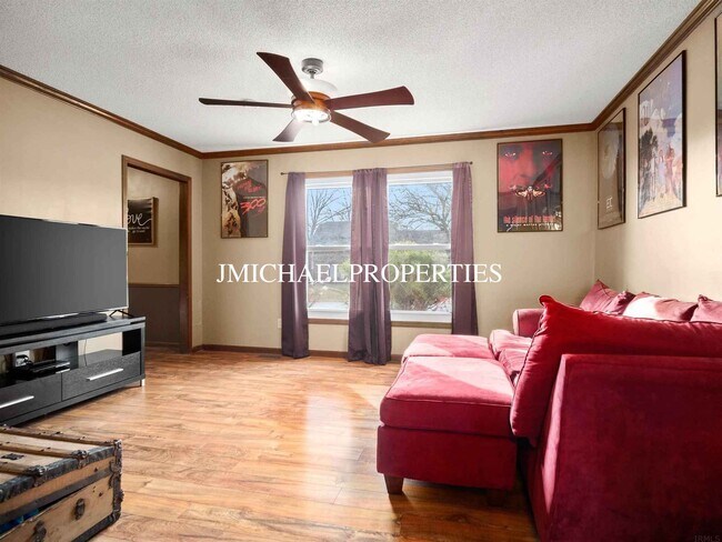 Building Photo - 9034 Dunmore Ln