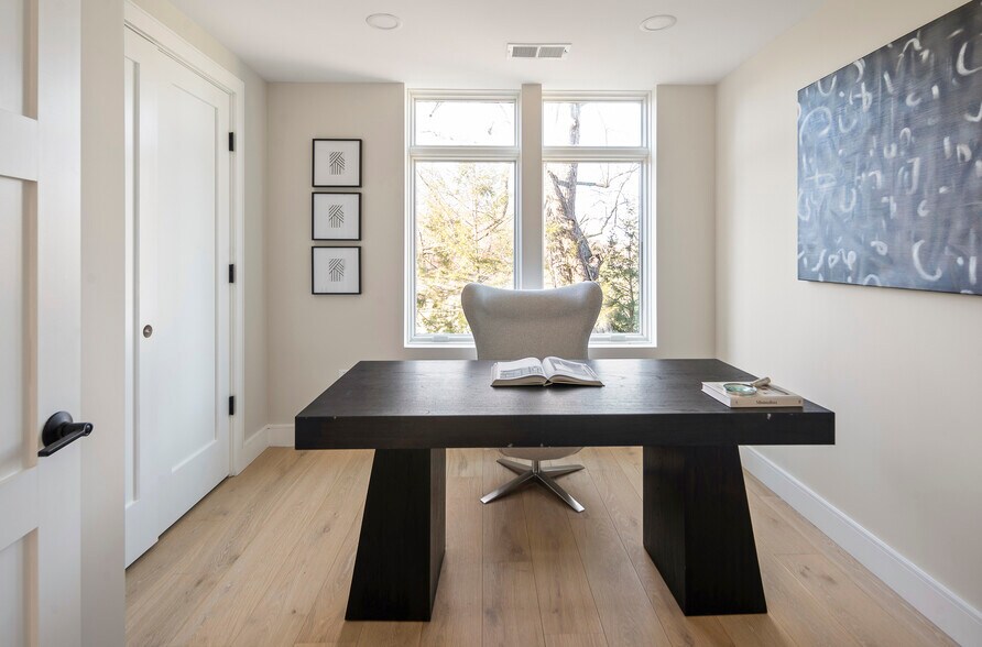 Building Photo - 21 Kinmonth Rd