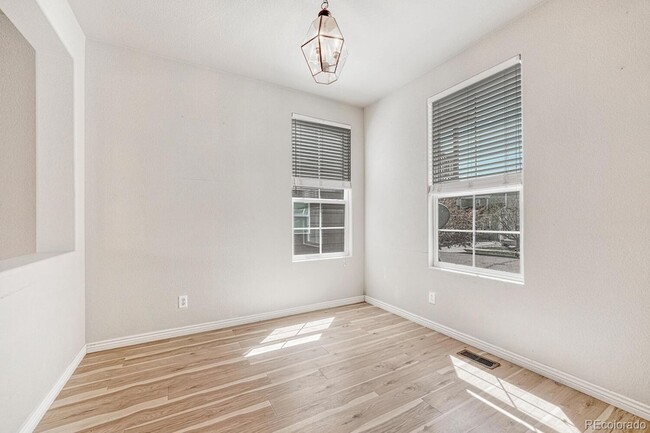 Building Photo - 6442 Silverwind Cir