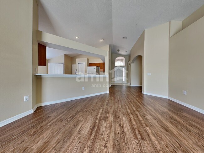 Building Photo - 11240 Lake Lanier Dr