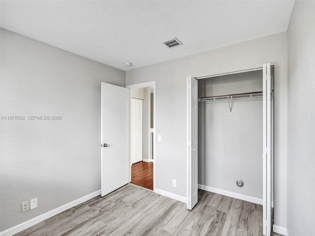 Building Photo - 488 Conservation Dr