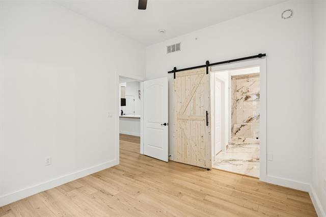 Building Photo - 3225 Turtle Creek Blvd