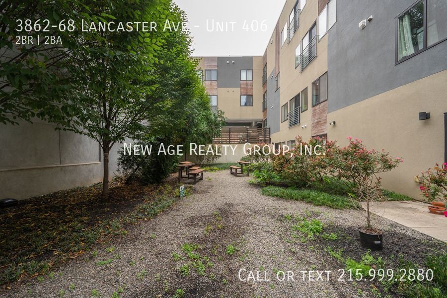Building Photo - 3862-68 Lancaster Ave