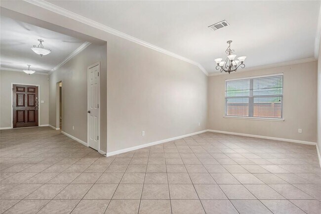 Building Photo - 4205 Fairmeadow Dr