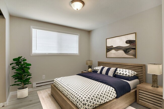 Interior Photo - Lincoln Landing