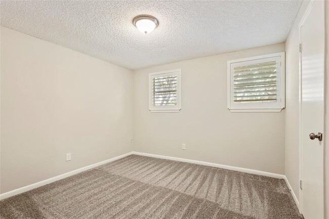 Building Photo - 12039 Sturdivant St