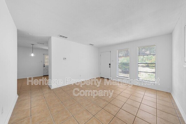 Building Photo - 4942 Driskill St
