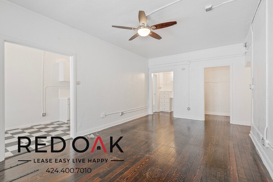 Primary Photo - 854 S Oxford Ave