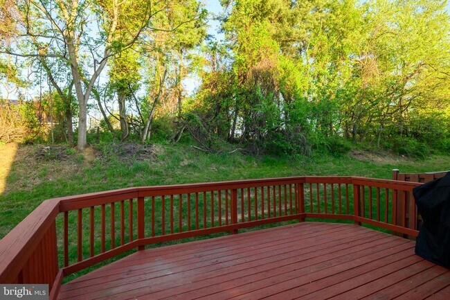 Building Photo - 7951 Brightmeadow Ct