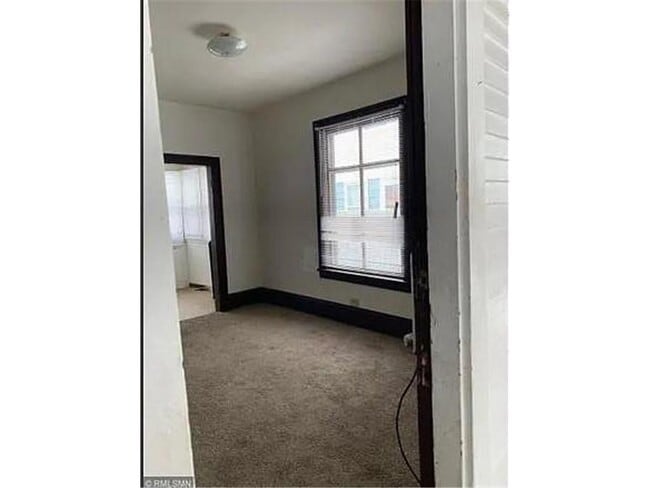 Building Photo - 2622 N Upton Ave