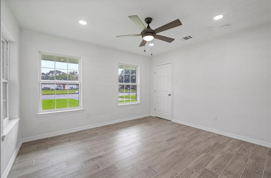 Bedroom 1 - 22 13th Ave N