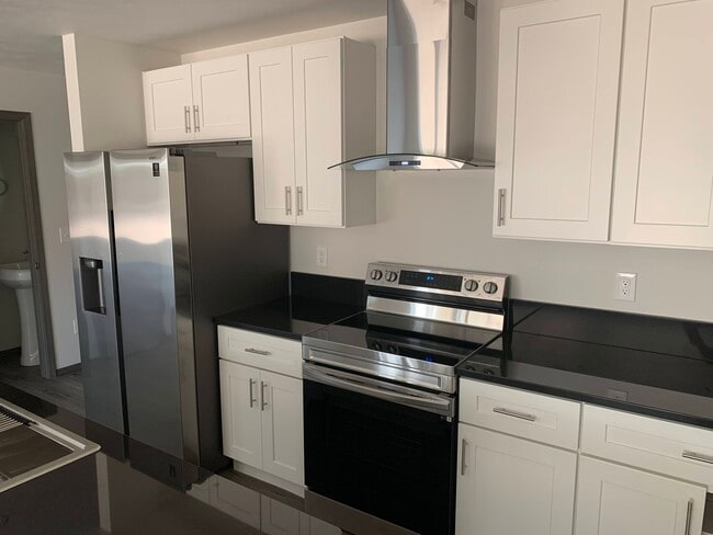 Building Photo - 2232 E Winger Rd