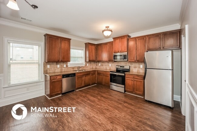 Building Photo - 217 Chert Way