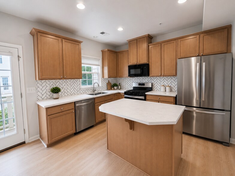 Building Photo - 1502 Pointe View Dr