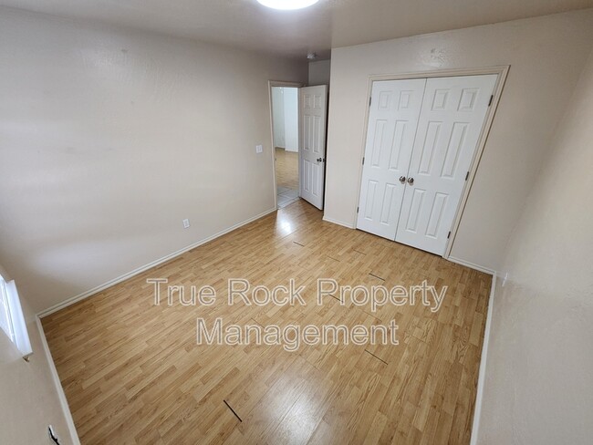 Building Photo - 1408 S Mississippi Ave