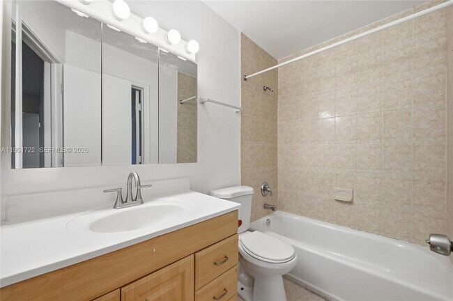 Building Photo - 3001 NW 5th Terrace