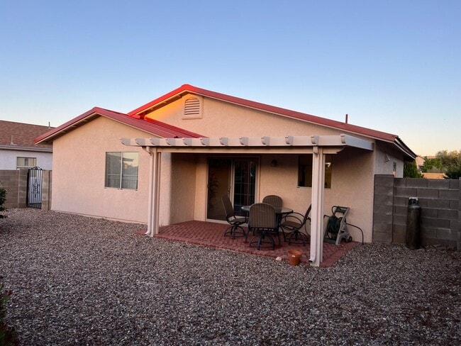 Building Photo - 4631 Territorial Loop