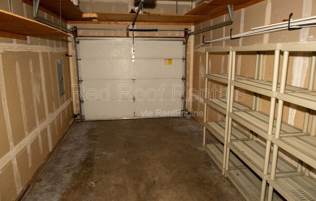 Building Photo - 1222 7th St SE