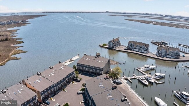 Building Photo - 1401 Harbour Cove