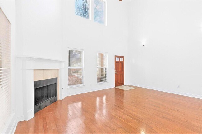 Building Photo - 4801-4803 Birchman Avenue, Fort Worth, Texas 76107