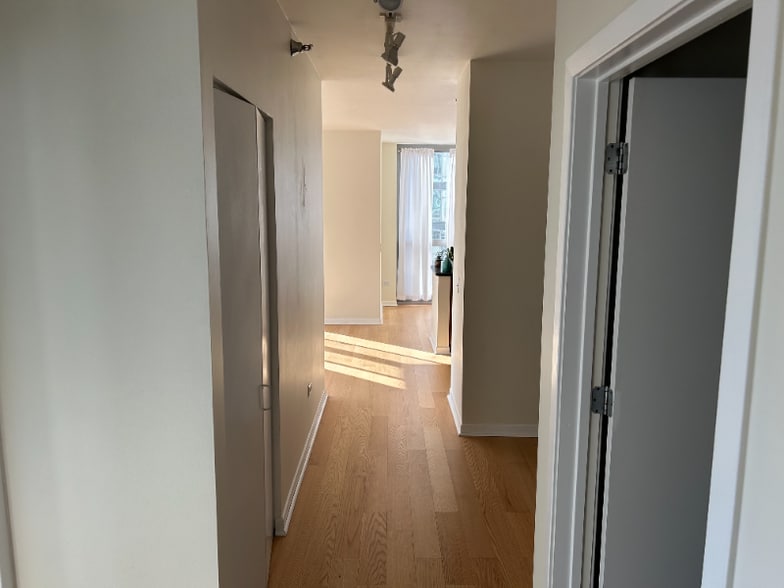 Building Photo - 200 W Grand Ave