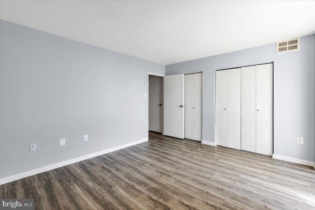 Building Photo - 5300 Holmes Run Pkwy