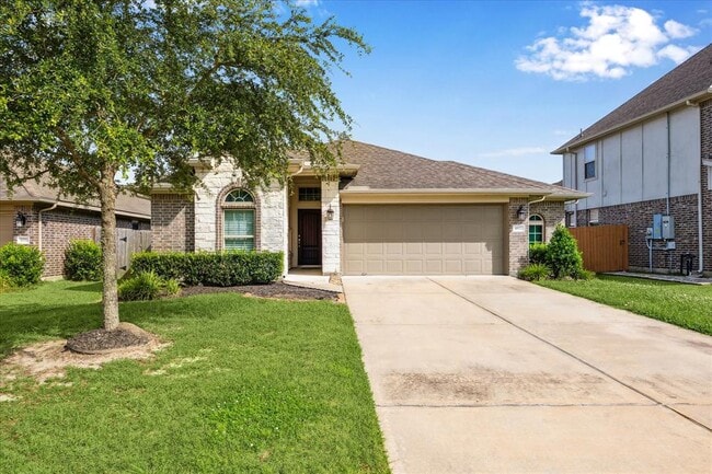 Building Photo - 4812 La Piedra Ln