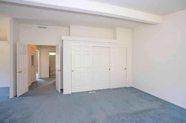 Building Photo - 3-Bedroom Gig Harbor Retreat with Private ...