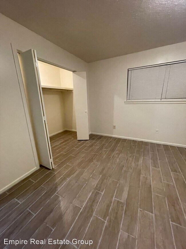Building Photo - 2 br, 1 bath House - 602 E. Sunset Dr