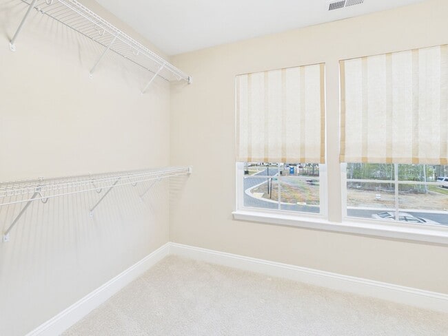 Building Photo - 4725 Tuscany Pl