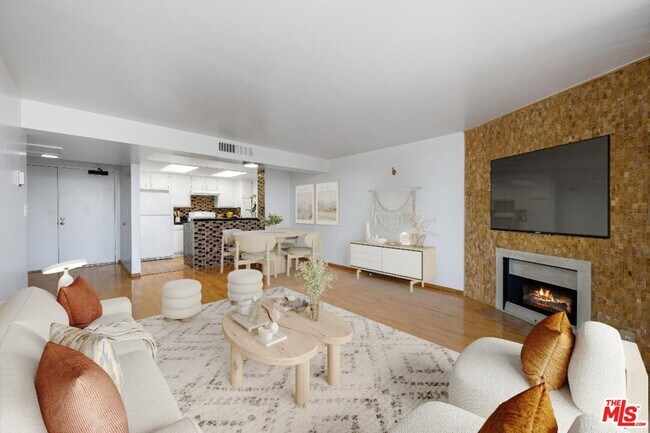 Building Photo - 10535 Wilshire Blvd