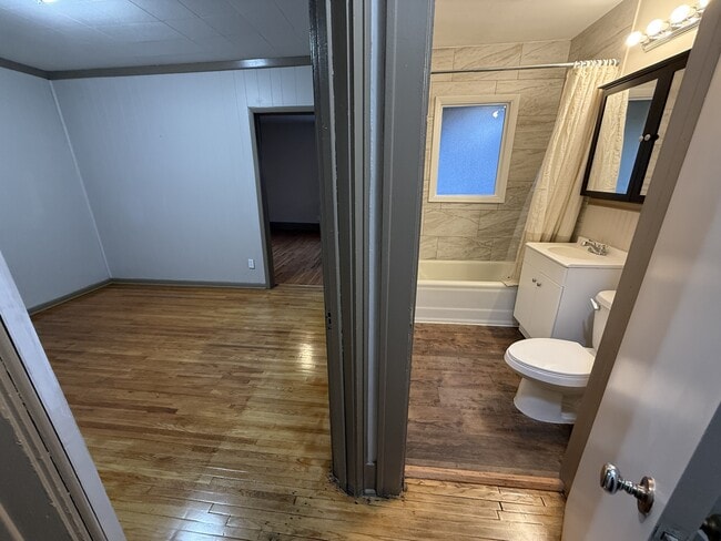 Building Photo - 3108 2nd Ave N